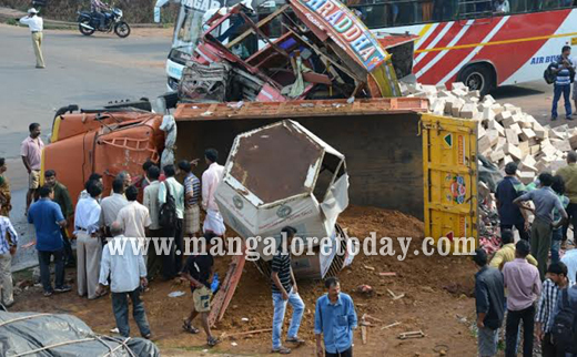 tipper accident 7